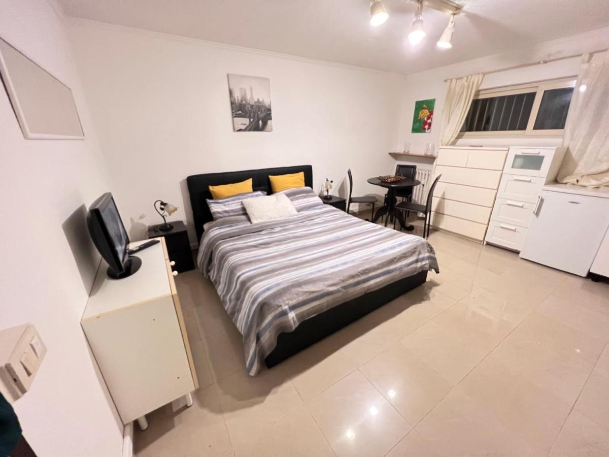 Monolocale A Mostacciano Apartment Rome Exterior photo
